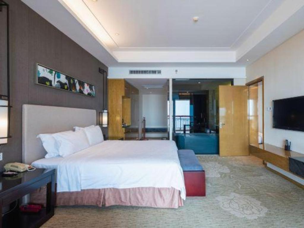 โรงแรมไหหยาง เชงหลง เจียนกวง Fengcheng  ภายนอก รูปภาพ